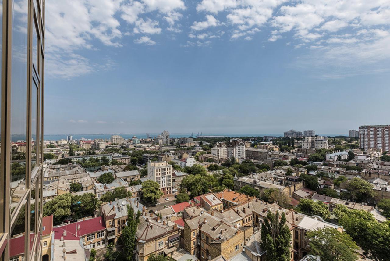 Skycity Apartments Odessa Exterior photo