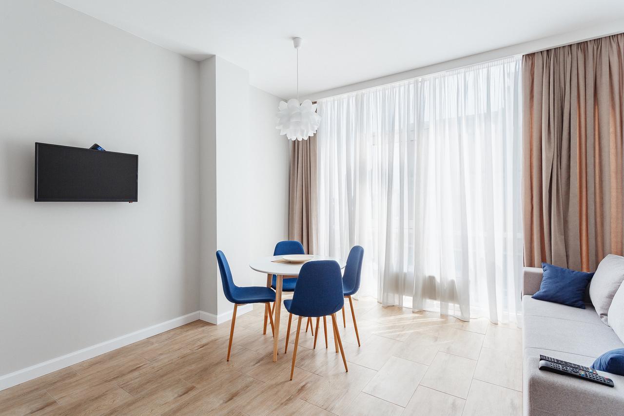 Skycity Apartments Odessa Exterior photo