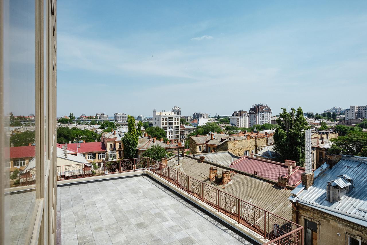 Skycity Apartments Odessa Exterior photo